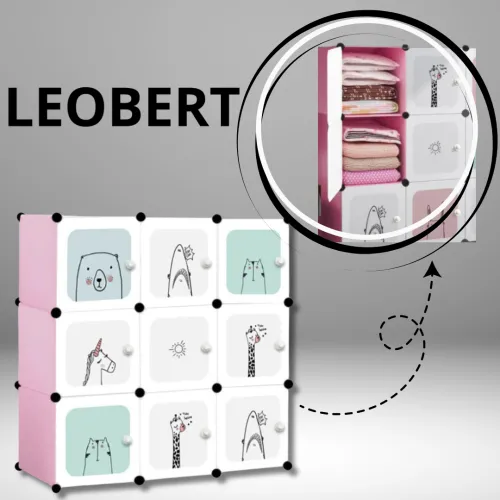 Двері закриваються на магніт: